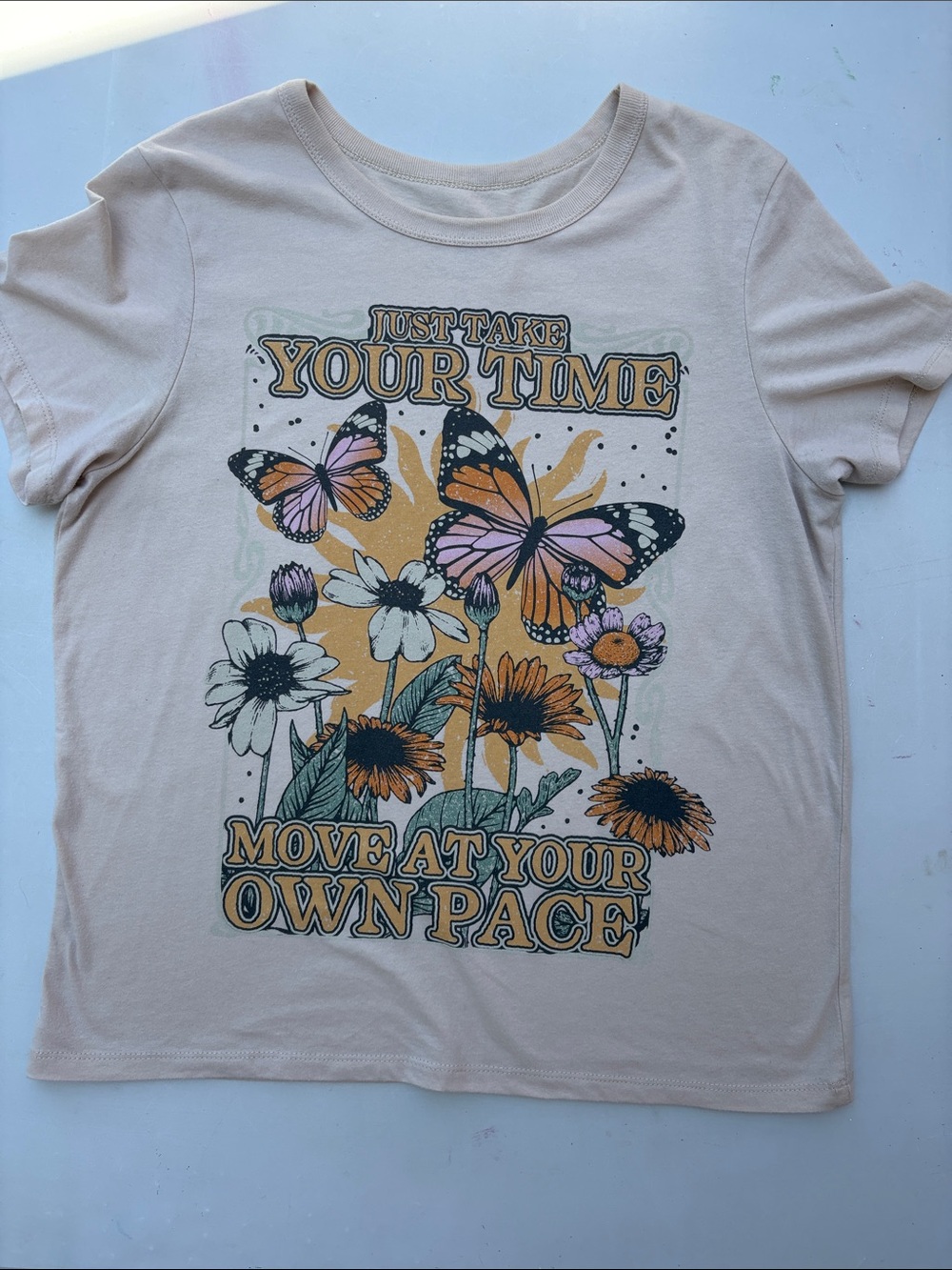 Women’s Graphic Tee - Beige positive saying Zoe + Liv Mediun